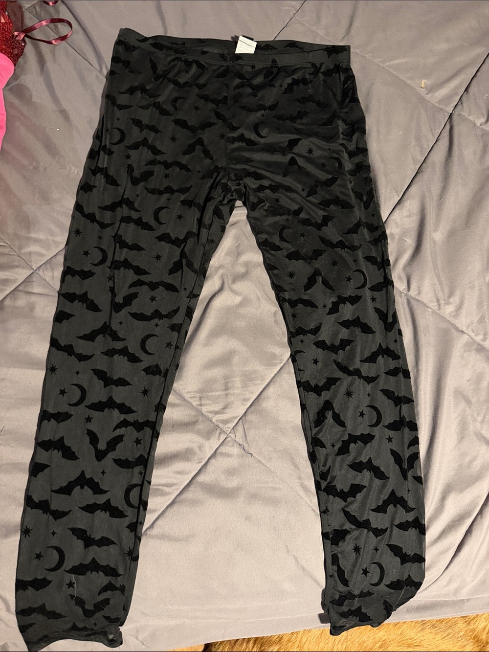 SHEIN Black Velvet Bat Moon Star Print Girls' Leggings